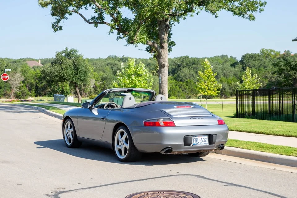 2001 Porsche 996 Carrera - Image 6 of 20