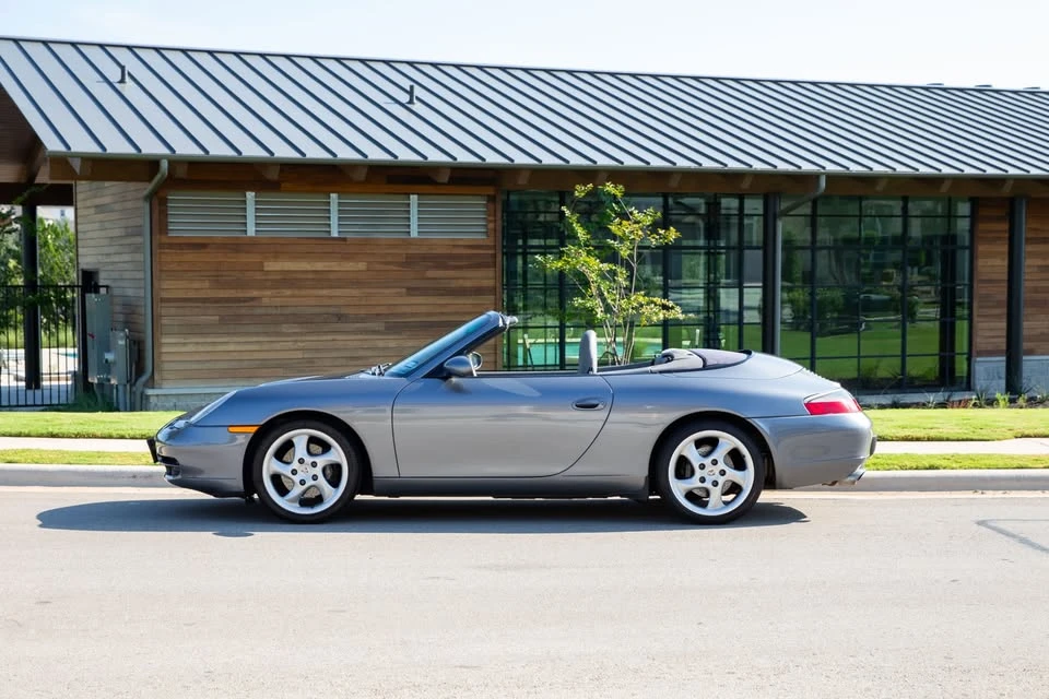 2001 Porsche 996 Carrera - Image 7 of 20