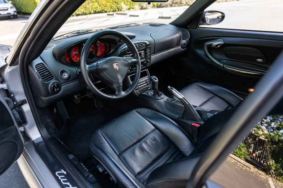 2001 Porsche 996 Turbo - Image 14 of 20