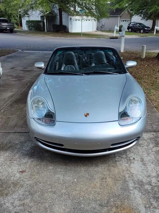 2001 Porsche 996 Carrera 4 - Image 7 of 8