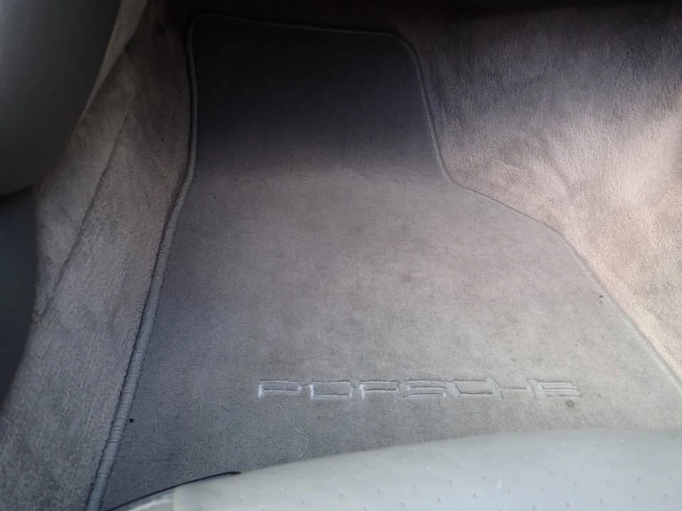 2001 Porsche 986 Boxster - Image 14 of 20