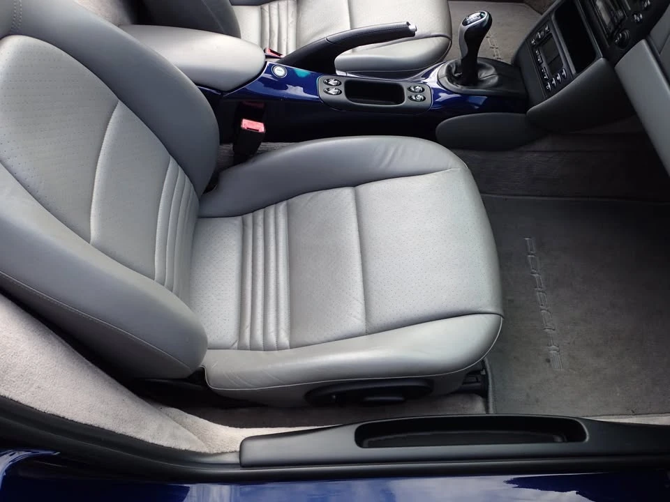 2001 Porsche 986 Boxster - Image 17 of 20