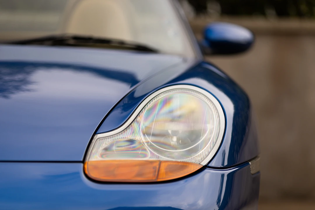 2002 Porsche 986 Boxster - Image 24 of 31