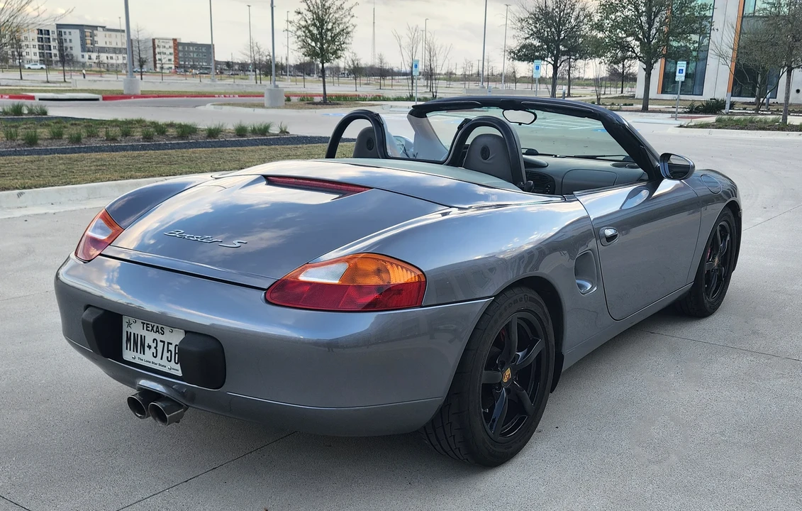 2001 Porsche 986 Boxster S - Image 13 of 31