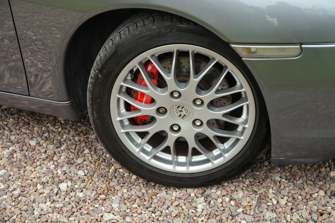 2001 Porsche 986 Boxster S - Image 23 of 31