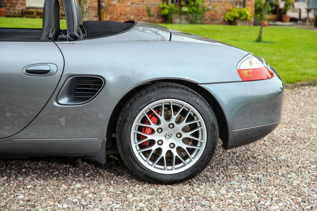 2001 Porsche 986 Boxster S - Image 28 of 31