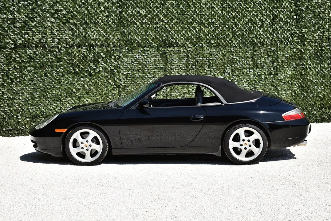 2001 Porsche 996 Carrera - Image 21 of 30