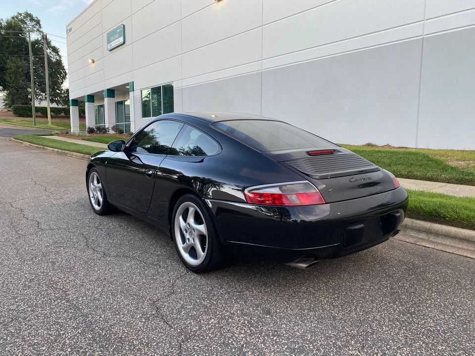 2001 Porsche 996 Carrera - Image 5 of 29