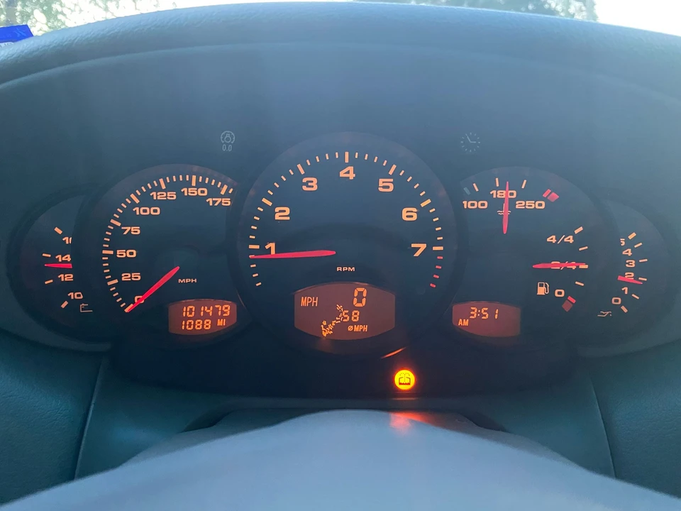 2001 Porsche 996 Carrera - Image 24 of 29