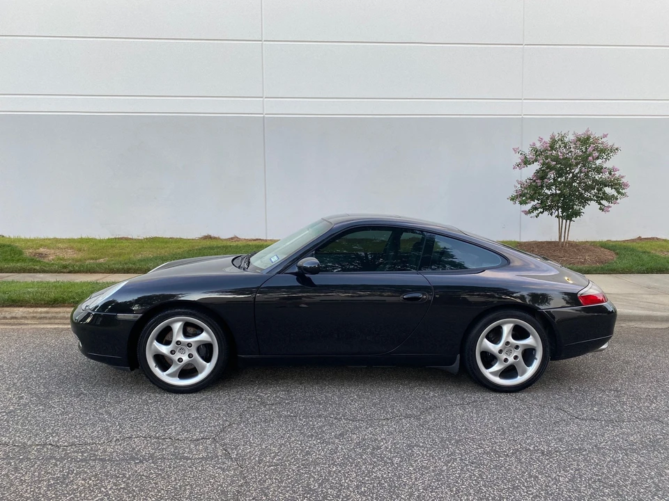 2001 Porsche 996 Carrera - Image 4 of 29