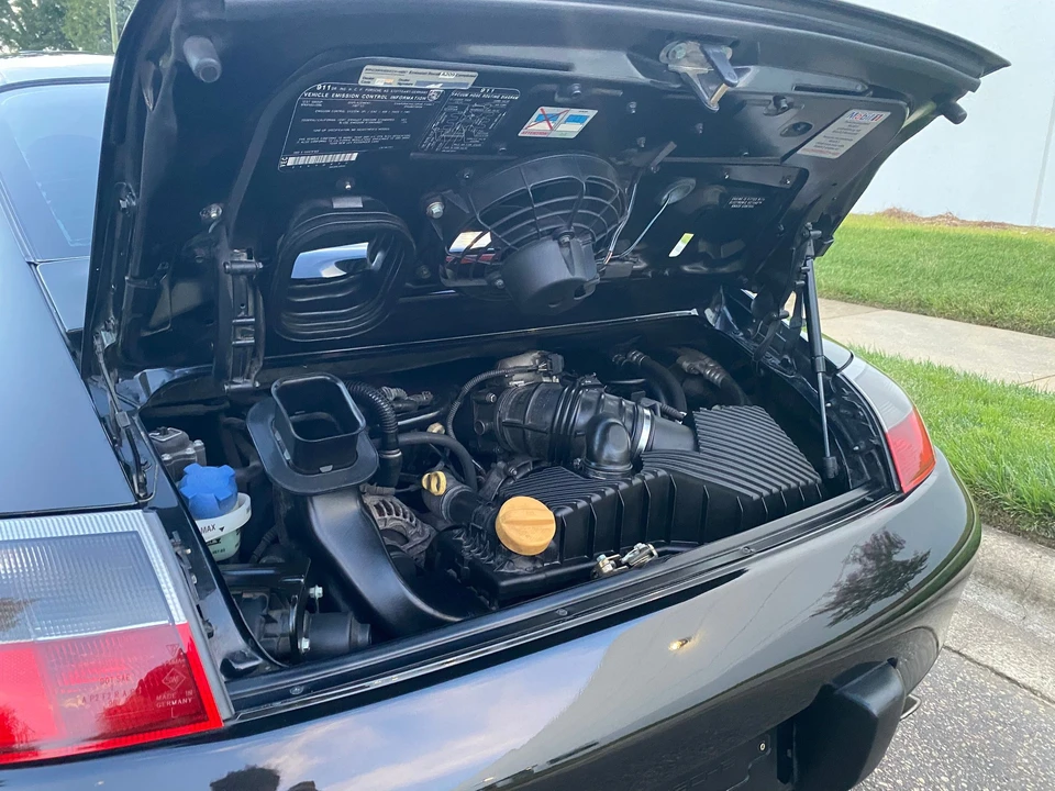 2001 Porsche 996 Carrera - Image 23 of 29