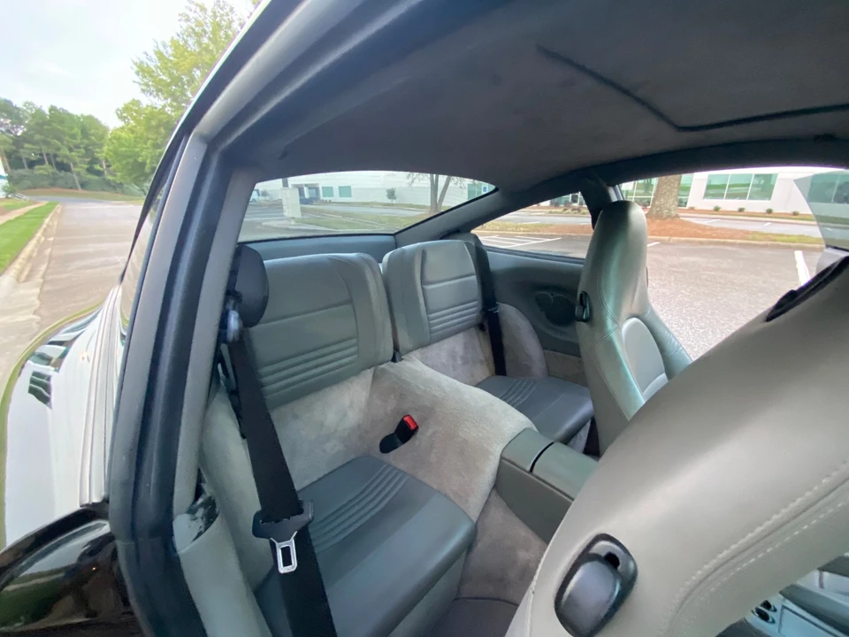 2001 Porsche 996 Carrera - Image 21 of 29