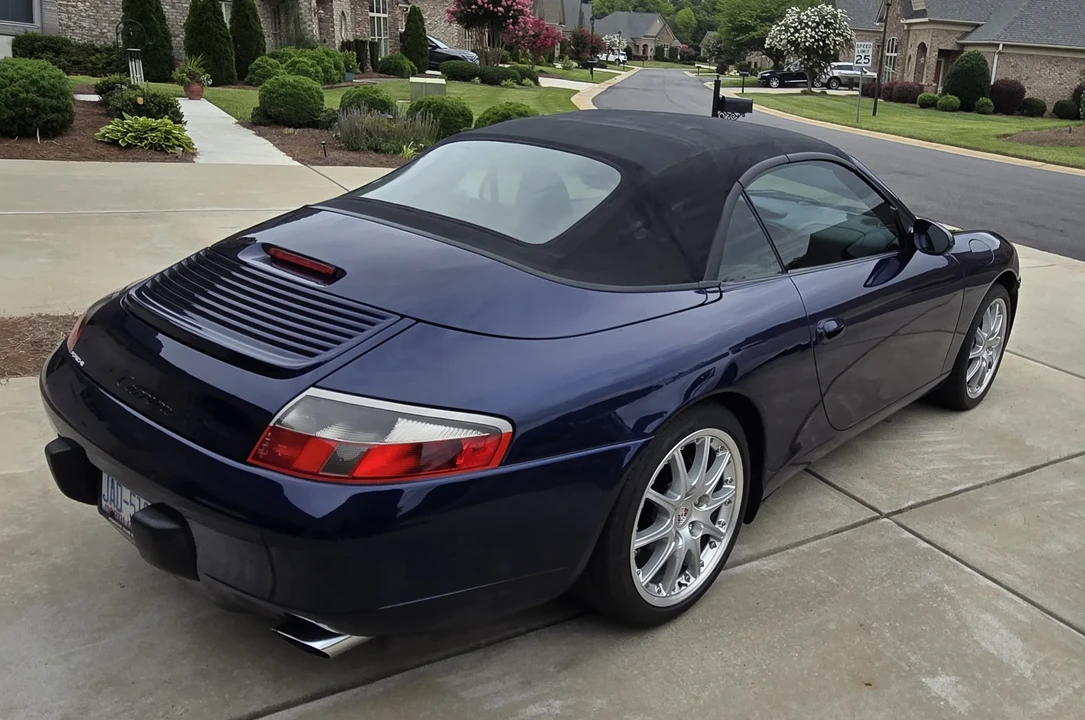2001 Porsche 996 Carrera - Image 16 of 31