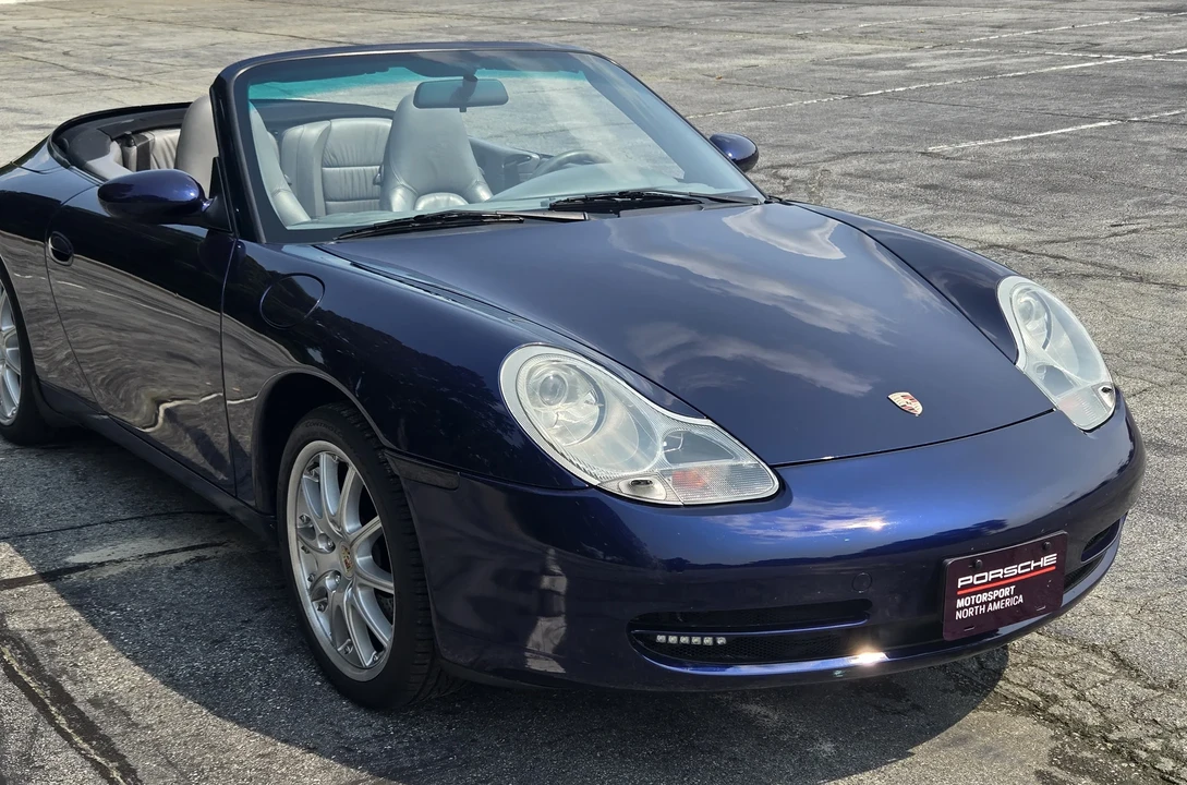 2001 Porsche 996 Carrera - Image 19 of 31