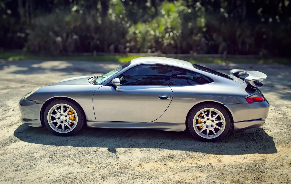 2001 Porsche 996 Carrera - Image 14 of 31