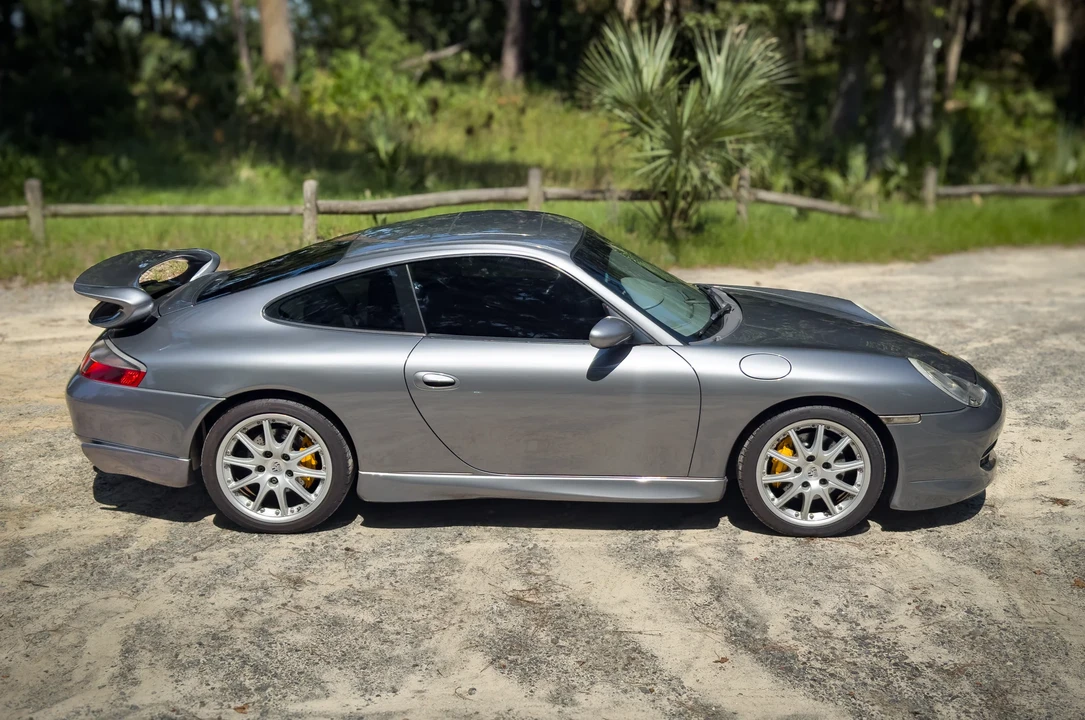 2001 Porsche 996 Carrera - Image 27 of 31