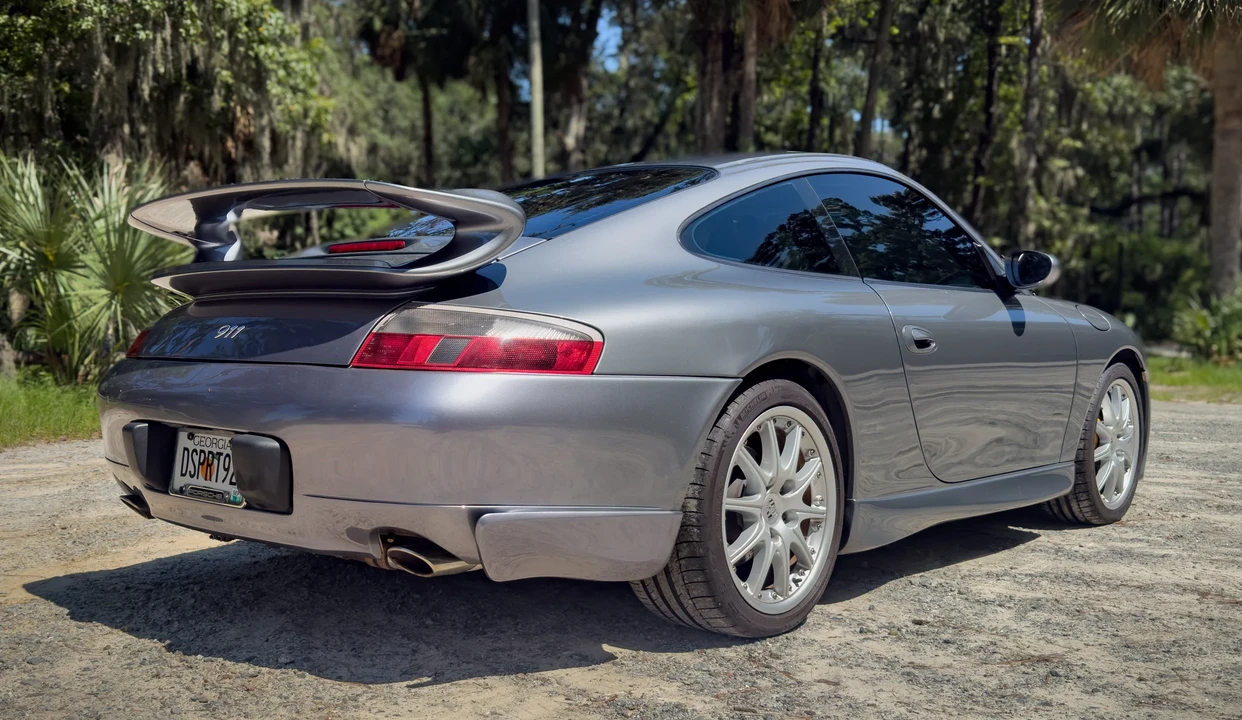 2001 Porsche 996 Carrera - Image 24 of 31
