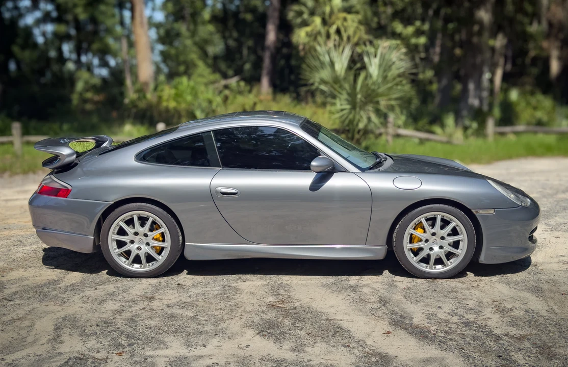 2001 Porsche 996 Carrera - Image 26 of 31