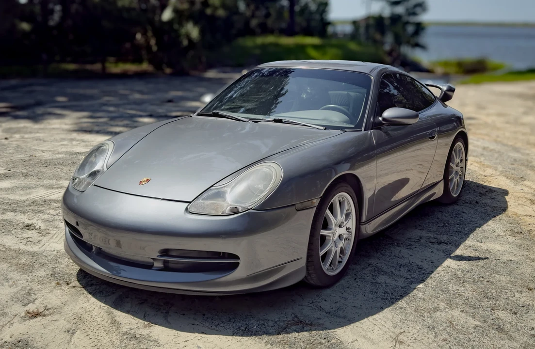 2001 Porsche 996 Carrera - Image 9 of 31