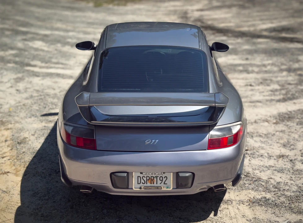 2001 Porsche 996 Carrera - Image 19 of 31