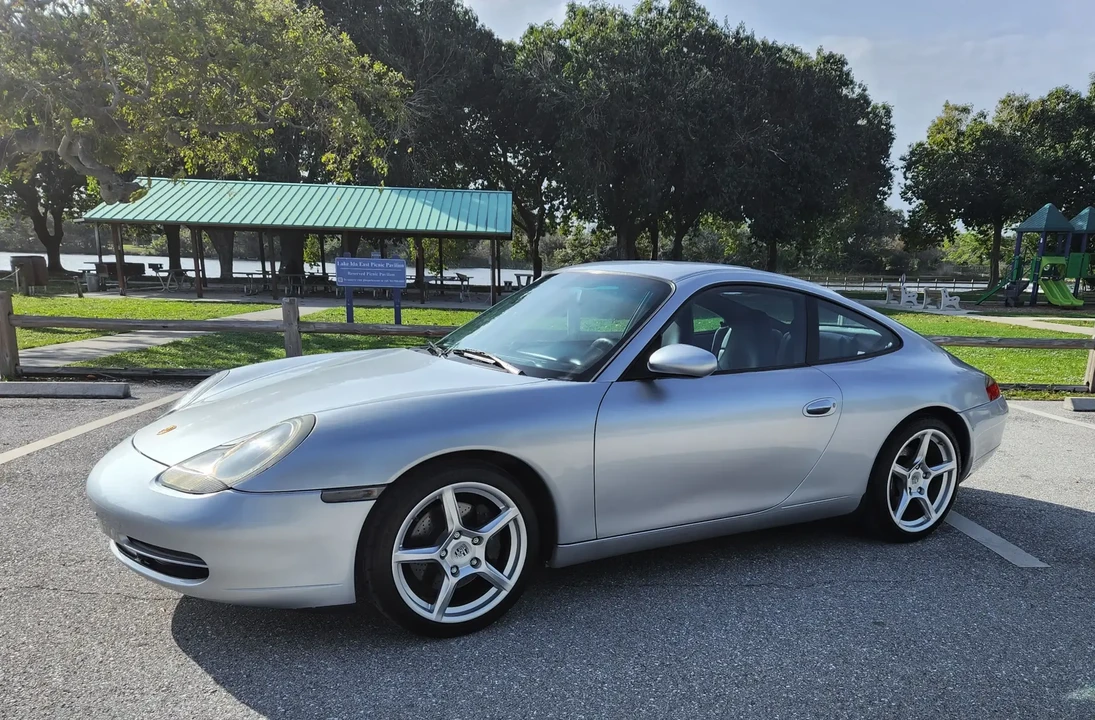 2001 Porsche 996 Carrera - Image 3 of 6