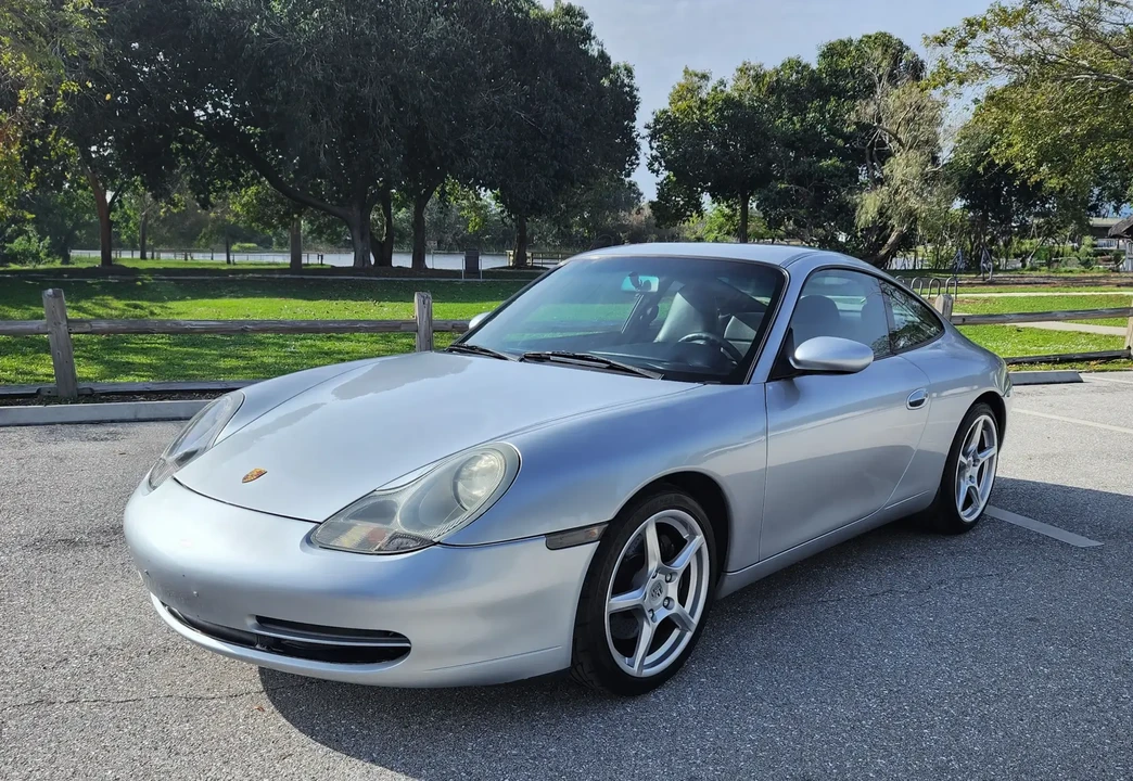2001 Porsche 996 Carrera - Image 2 of 6