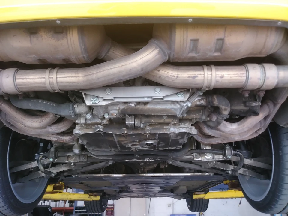 2001 Porsche 996 Carrera - Image 15 of 16