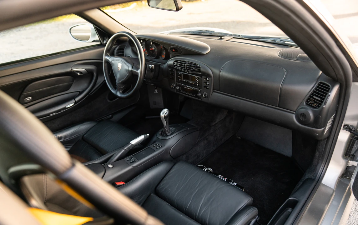 2001 Porsche 996 GT2 - Image 29 of 31