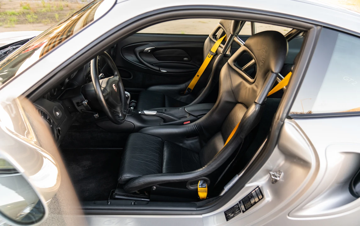 2001 Porsche 996 GT2 - Image 23 of 31
