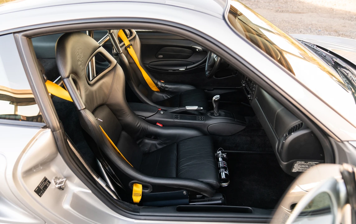 2001 Porsche 996 GT2 - Image 30 of 31