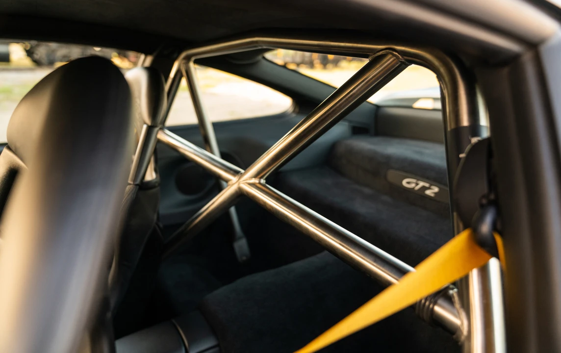2001 Porsche 996 GT2 - Image 21 of 31