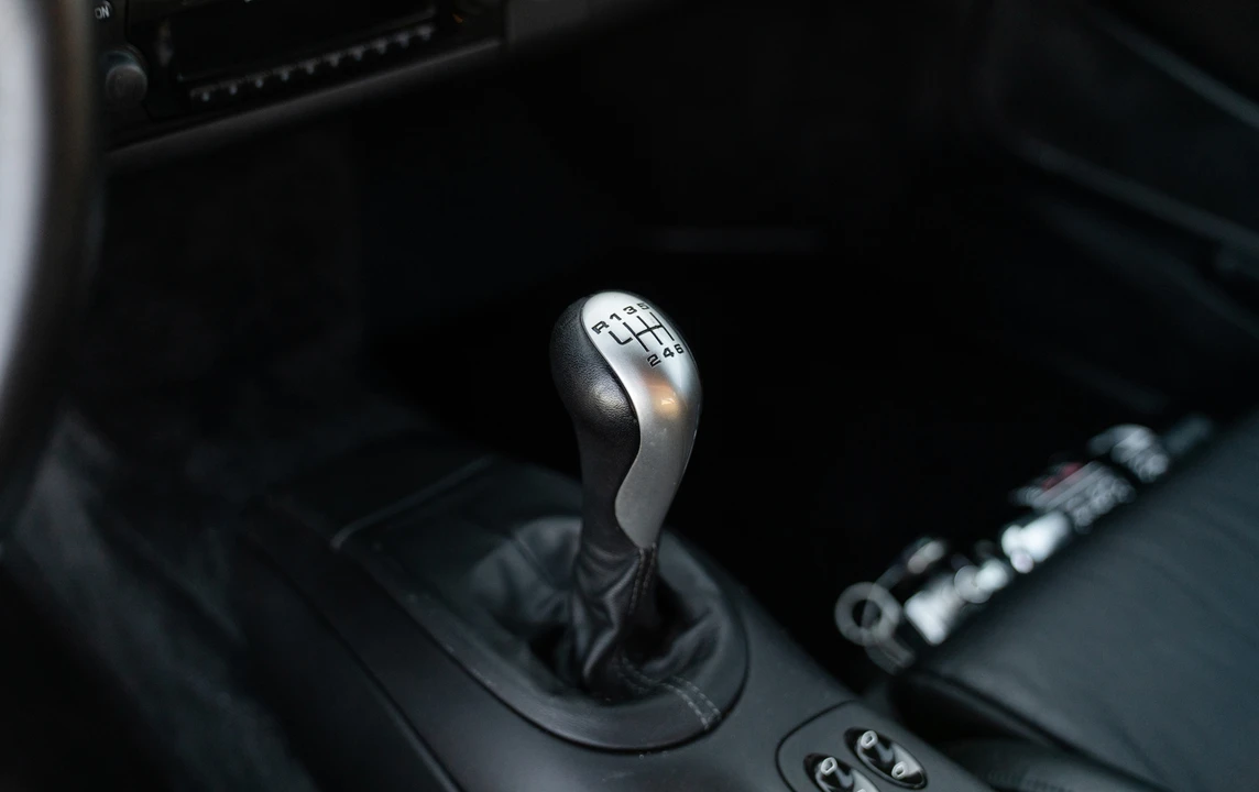 2001 Porsche 996 GT2 - Image 26 of 31