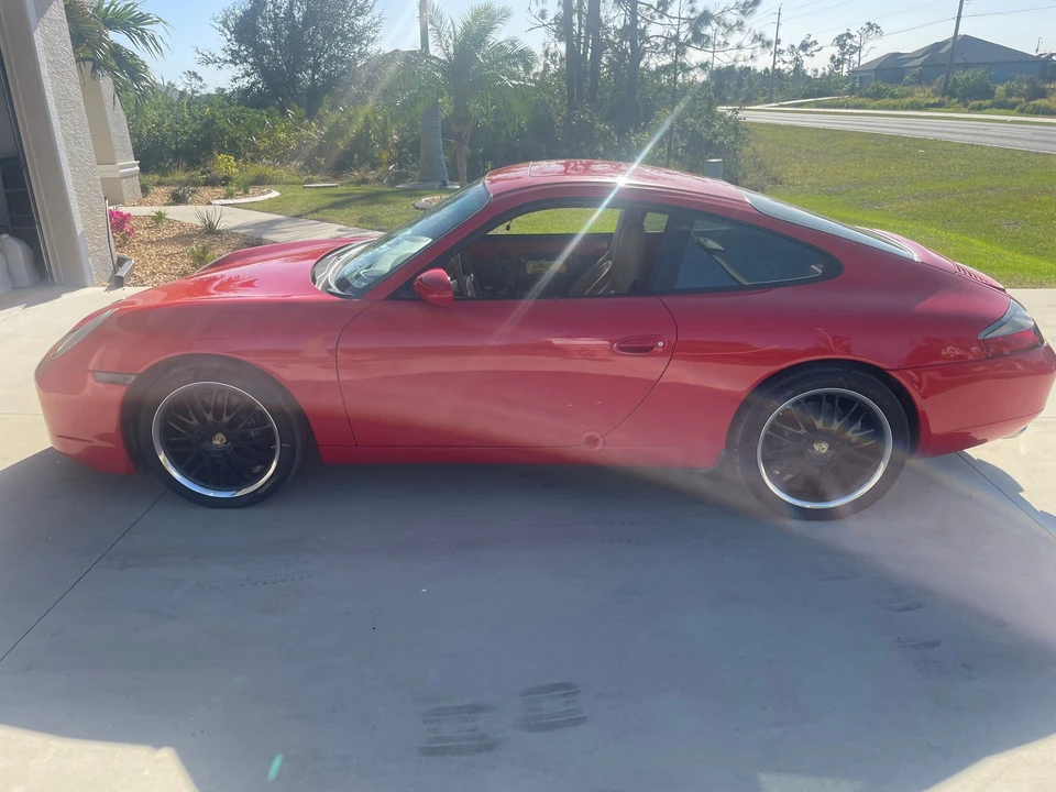 2001 Porsche 911 - Image 3 of 15