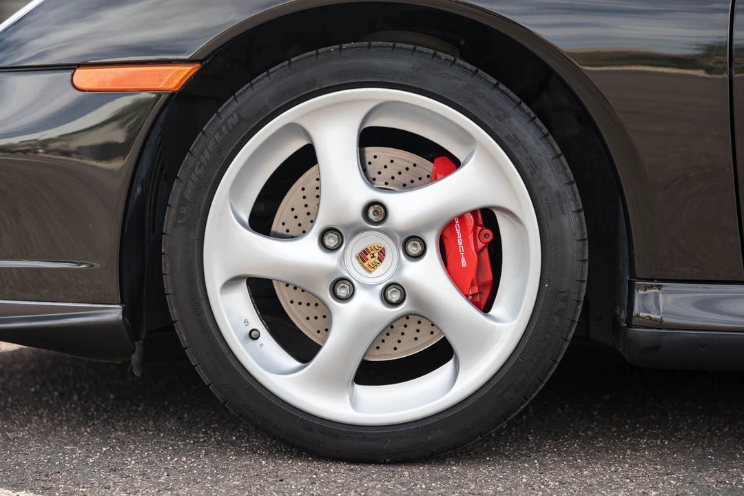 2001 Porsche 996 Turbo - Image 11 of 31