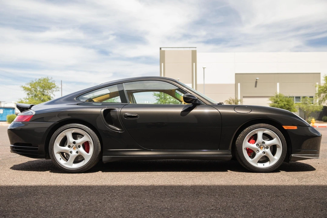 2001 Porsche 996 Turbo - Image 26 of 31