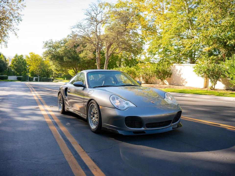 2001 Porsche 996 Turbo - Image 6 of 31