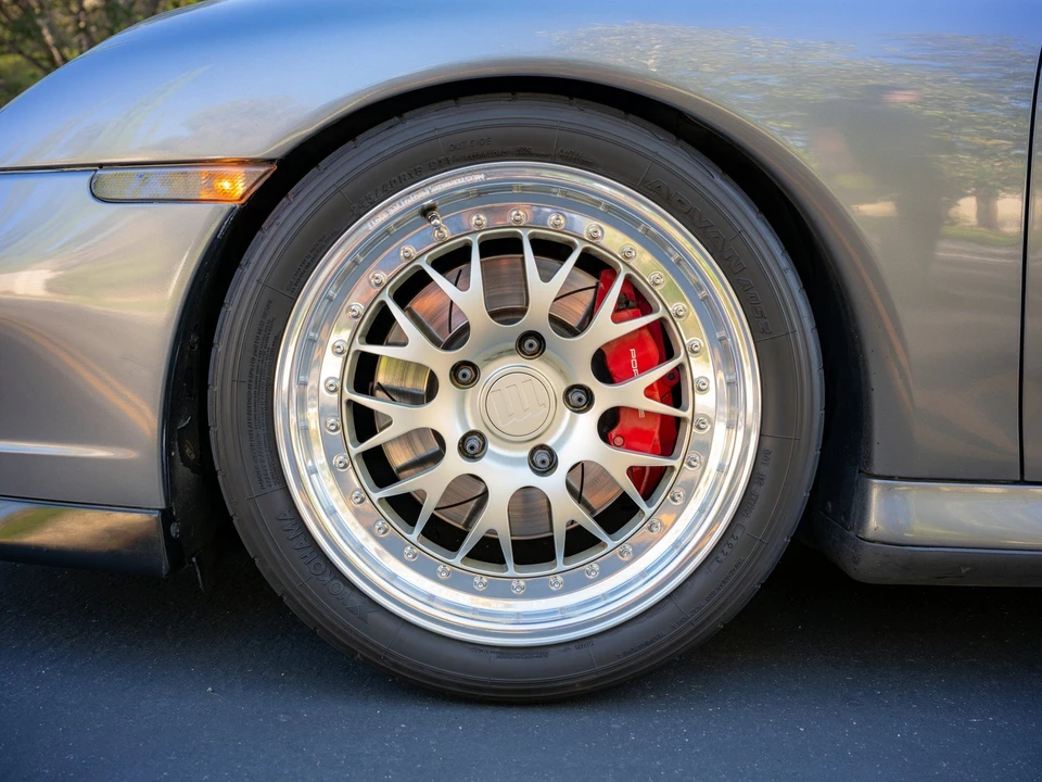 2001 Porsche 996 Turbo - Image 10 of 31