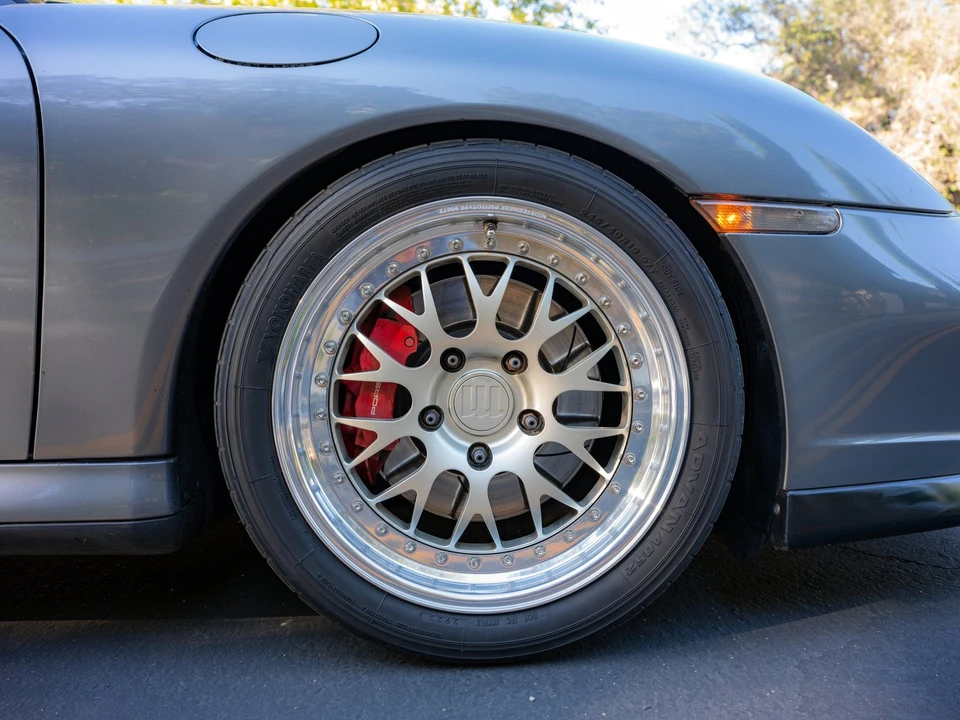 2001 Porsche 996 Turbo - Image 13 of 31
