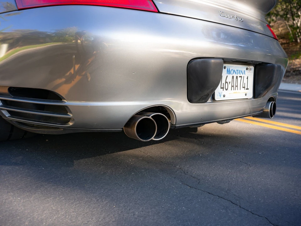 2001 Porsche 996 Turbo - Image 15 of 31