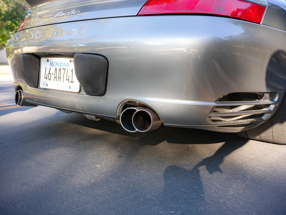 2001 Porsche 996 Turbo - Image 16 of 31