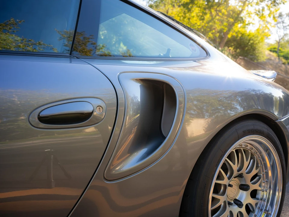 2001 Porsche 996 Turbo - Image 18 of 31