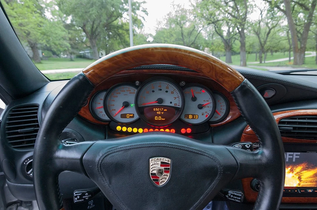 2001 Porsche 996 Turbo - Image 18 of 22