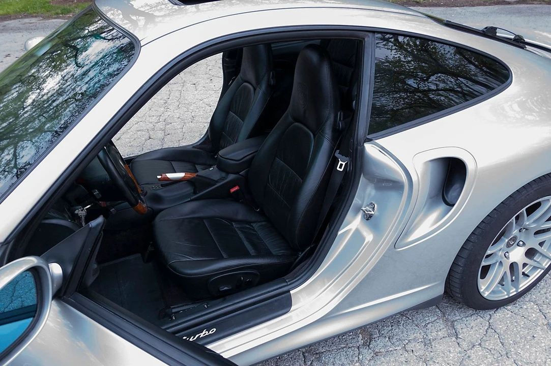 2001 Porsche 996 Turbo - Image 19 of 22