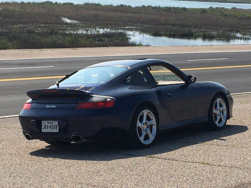 2001 Porsche 996 Turbo - Image 12 of 13