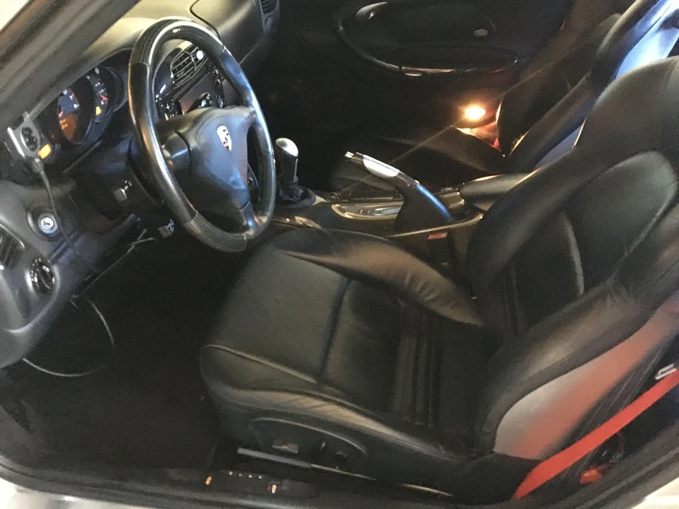 2001 Porsche 996 Turbo - Image 22 of 31