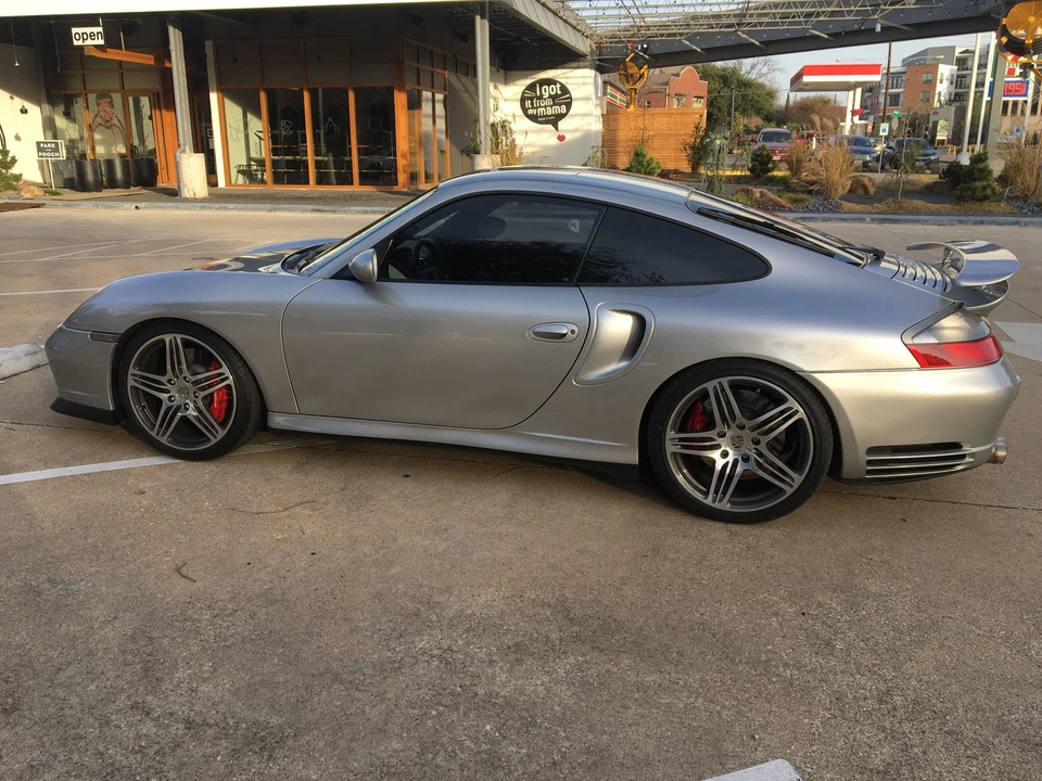 2001 Porsche 996 Turbo - Image 2 of 31