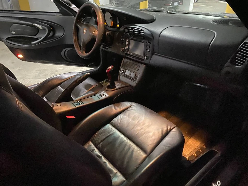 2001 Porsche 996 Turbo - Image 6 of 12