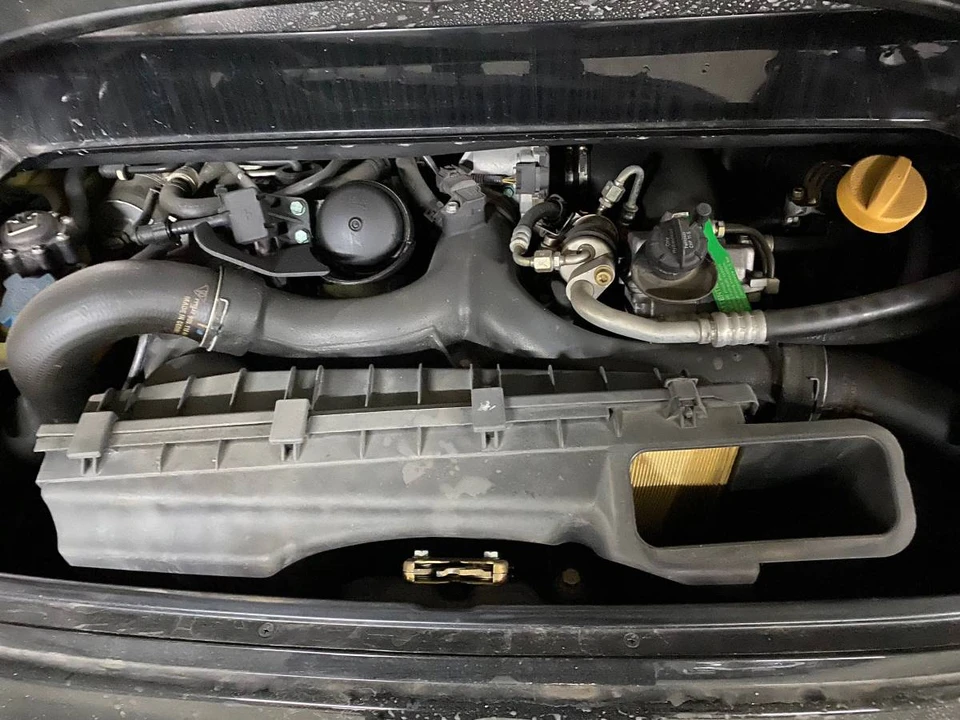 2001 Porsche 996 Turbo - Image 10 of 12