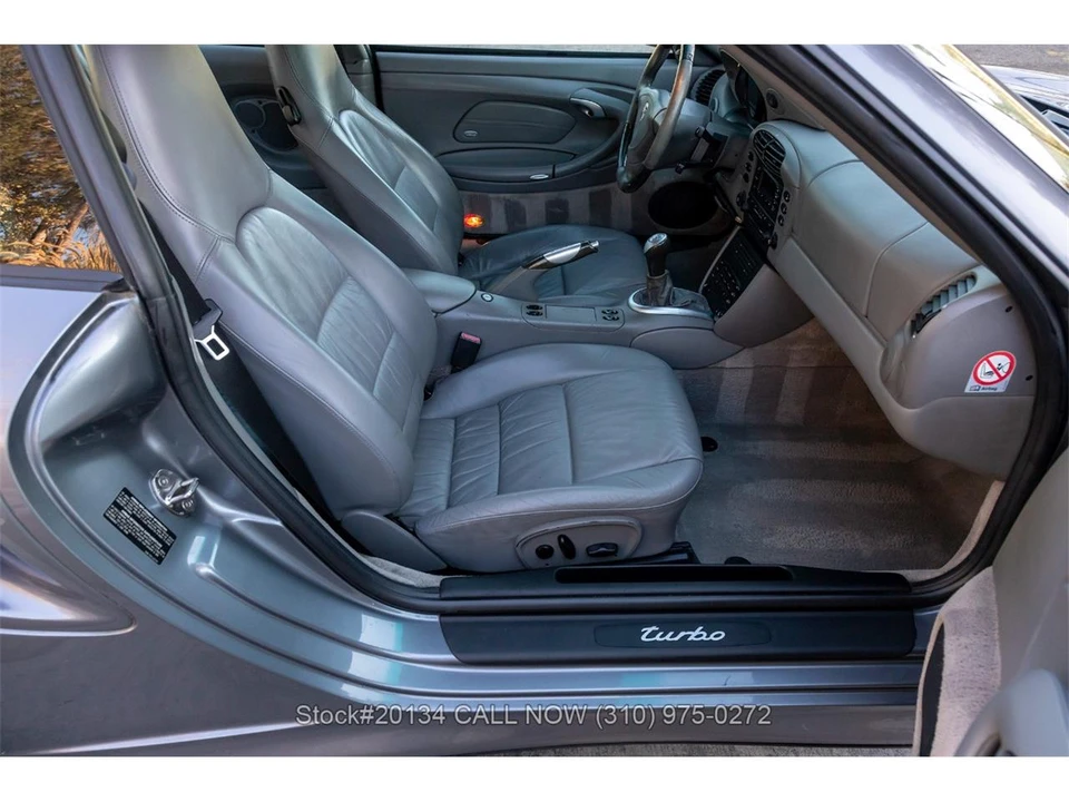 2001 Porsche 996 Carrera - Image 31 of 31