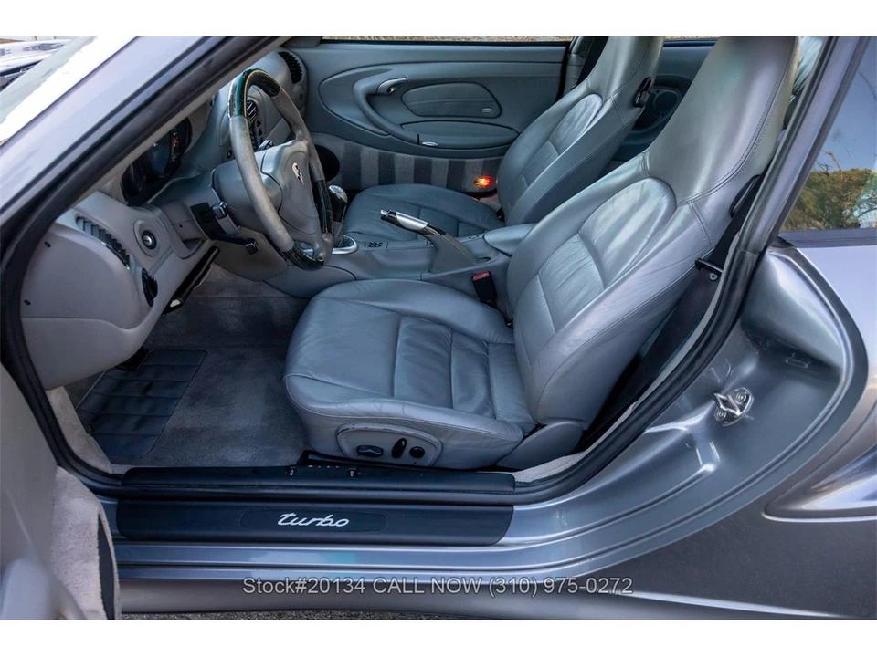 2001 Porsche 996 Carrera - Image 24 of 31